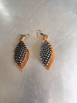 Guinea and leather earrings