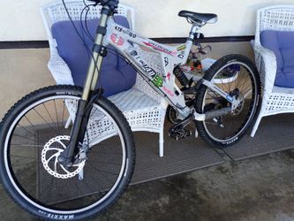 Specialized BigHit 1 Full Suspension Mountain Bike