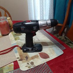 IT A Used And There No BattaryCraftsman C3 19,2 V 1/2 inch Drill Driver ModeloN 35.114852 (Bare Tool, No incluye batería ni cargador .OBO