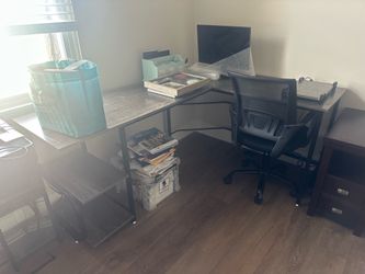 L Shaped Desk with rolling chair