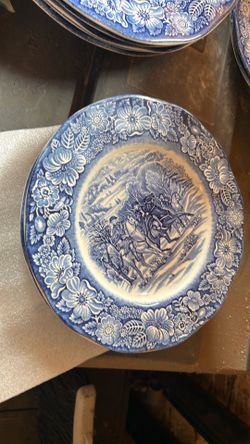 Plato’s antiguos coleccionables
