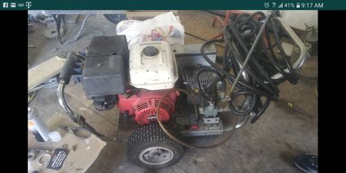 Pressure washer 4.3gpm 3100psi honda motor