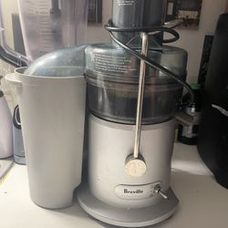 Breville Juicer 