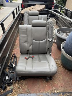 3rd Row For 2003 Yukon Denali