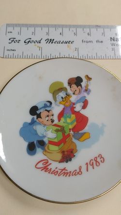 Walt Disney Christmas plate