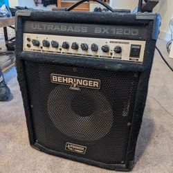 Bass Combo Amp 