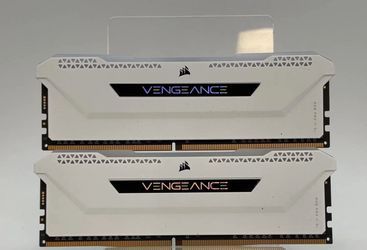 Coursera vengeance, 32 GB, 2X16 in box DDR4 3600mhz