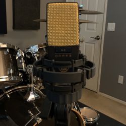 Akg 414 XL II