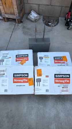 Simpson Strong-Tie CCQ44SDS2.5-R Column Cap