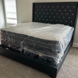 Diamond Tufted Black Tall Headboard King And Queen Size Bed Frame, Mattress 