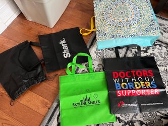 Re-Usable Shopping Bags