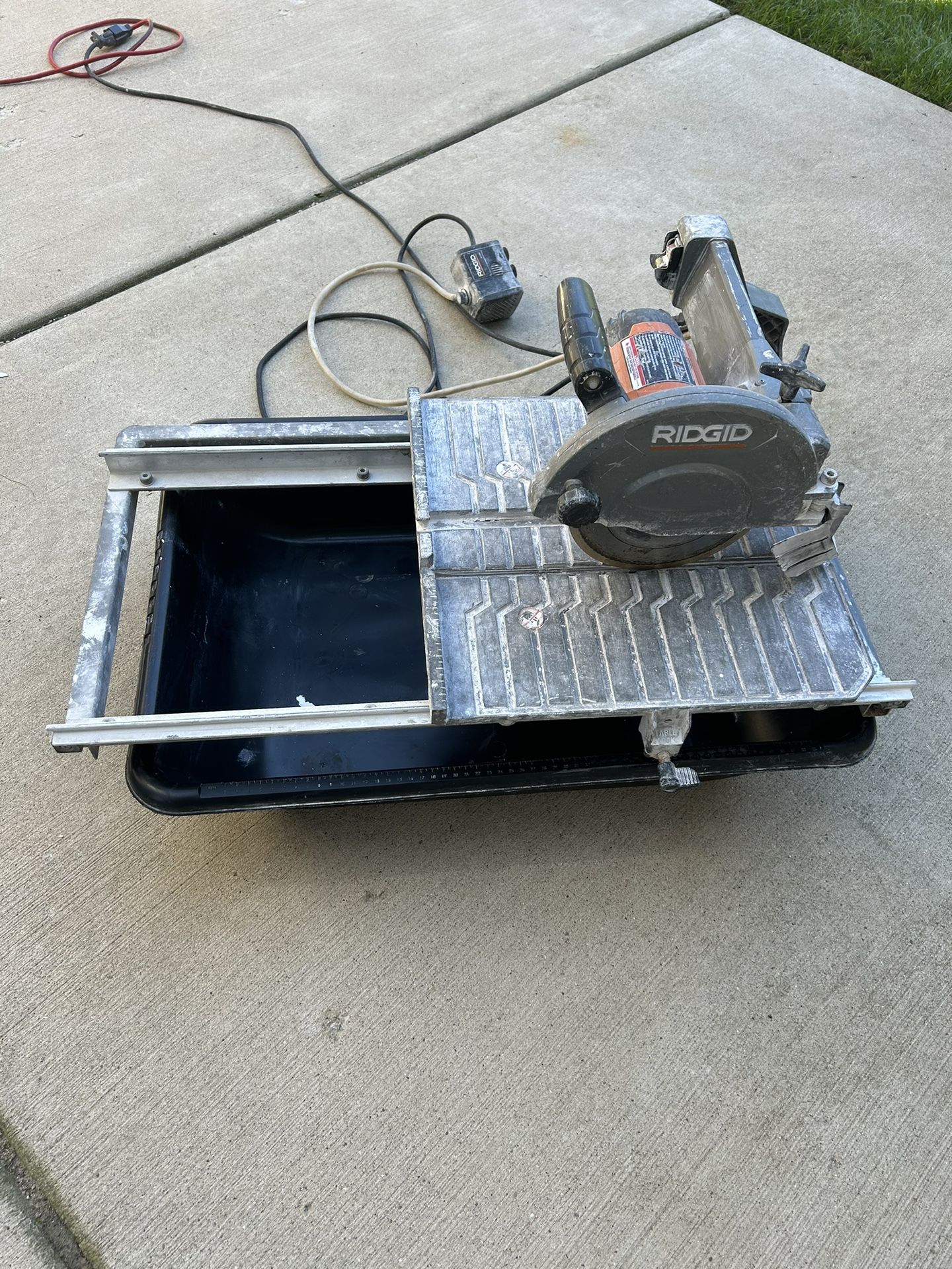 Rigid Tile Saw R4030 7 in. (178 mm)