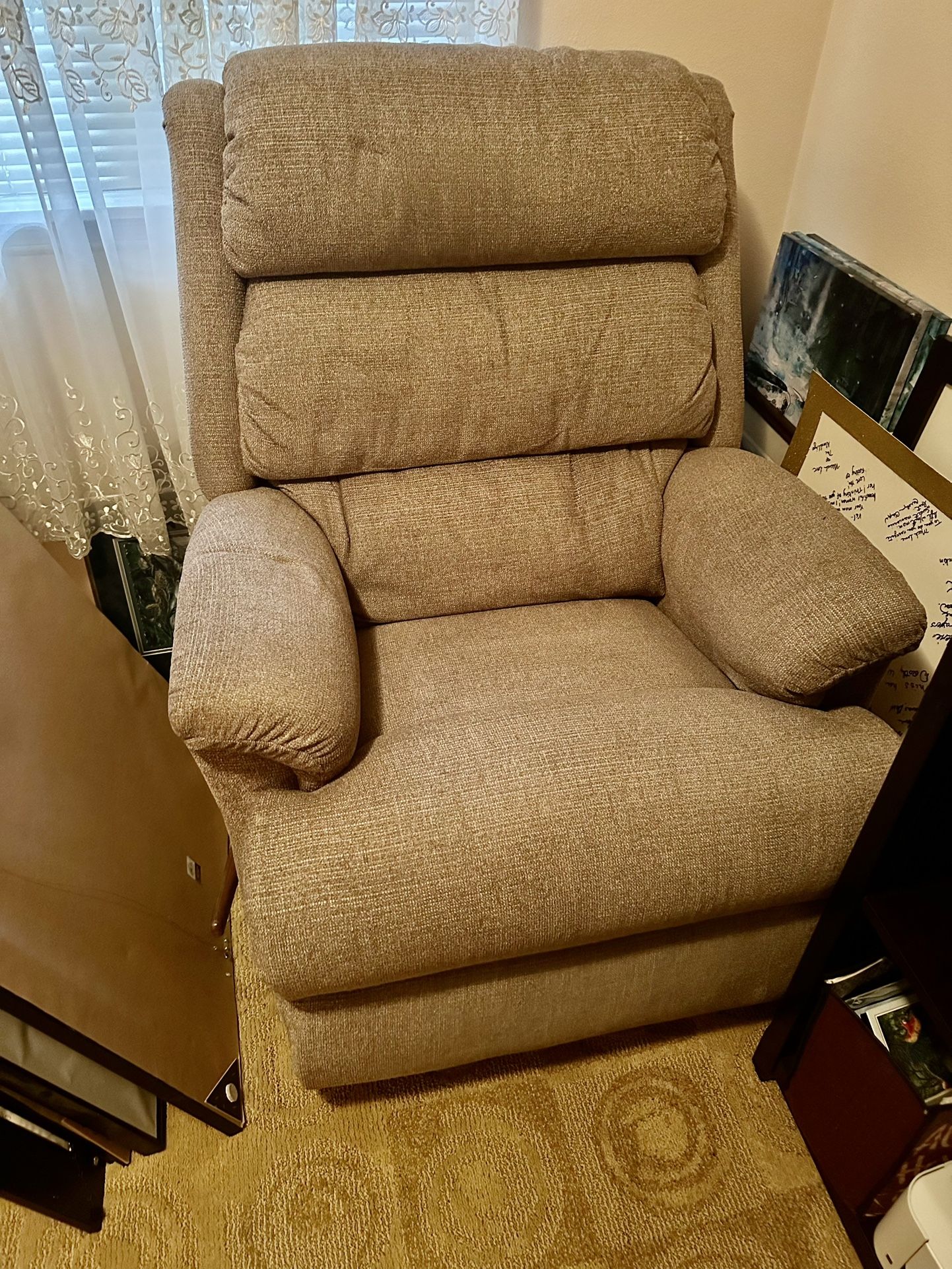 Lazy Boy Beige Rocker Recliner
