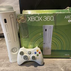 Xbox 360 (Includes 13 Games)