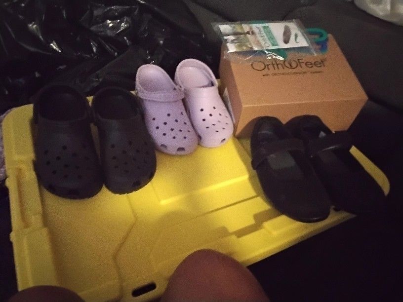 Brand New 8 1/2 Wide Ortho Feet Maryjane Shoes  & Vintage, Facinator Hats