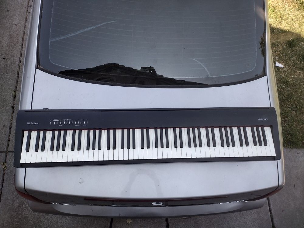 Roland FP-30 digital piano