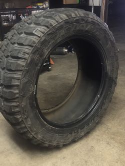 Federal 33x12.5x20 Tires