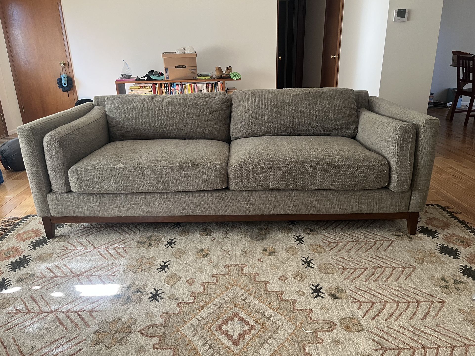 Dania Mid-Century Modern Style Couch