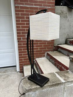 Geometric Side Table Lamp