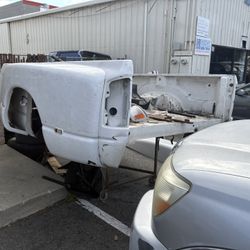 2009 Dodge Ram Truck Bed