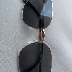 Quay sunglasses 