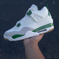 Jordan 4 Sb Pine Green(Read Description) 