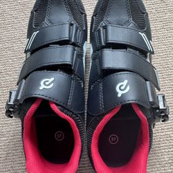 Peleton Shoes Women’s 6.5 