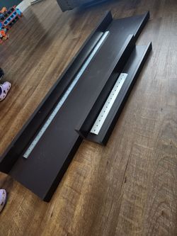 Wood shelf