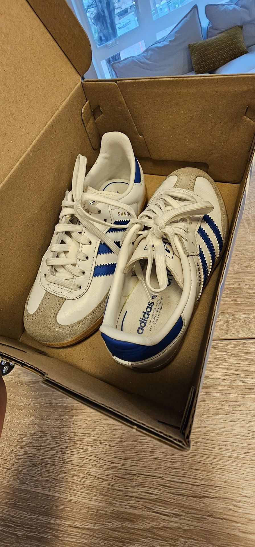 Adidas Kids OG Sambas size 12- like new!