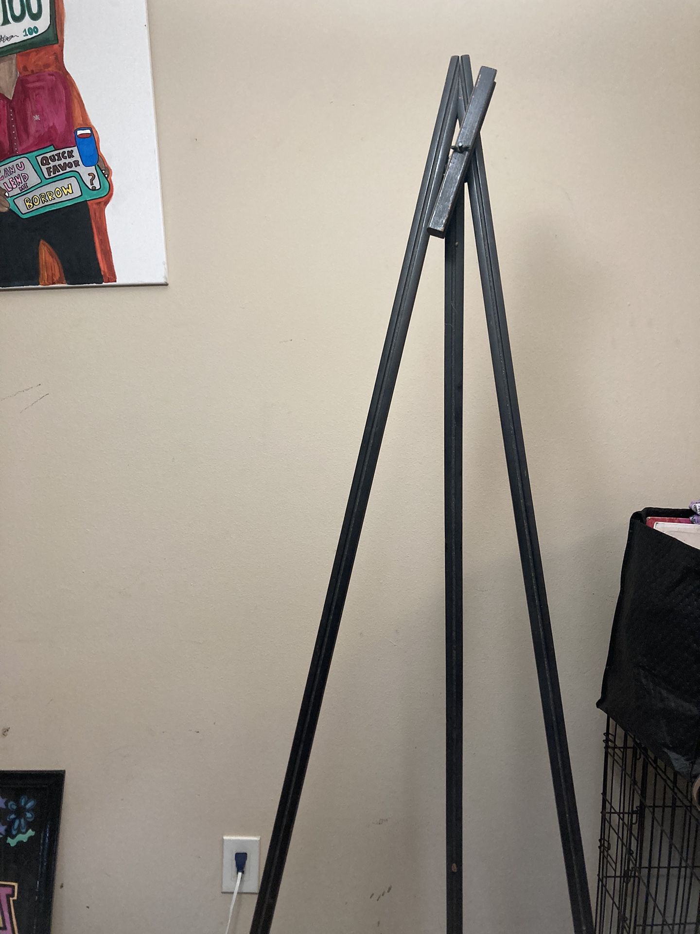 Wooden Black Easel
