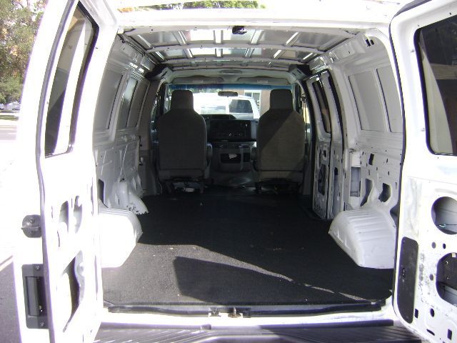 2010 Ford Econoline