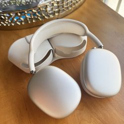 Apple AirPods Max Starlight 