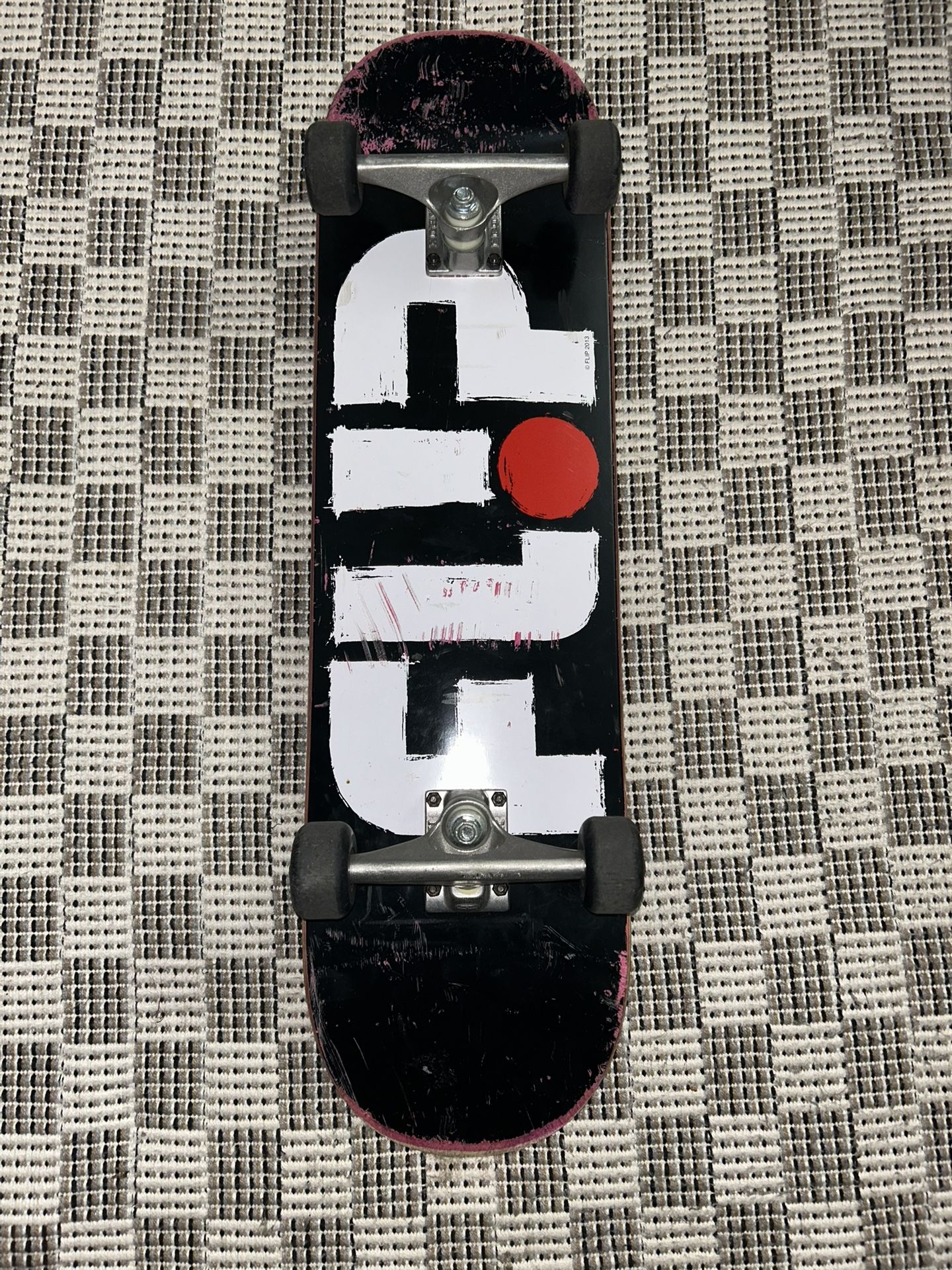 FLIP SKATEBOARD