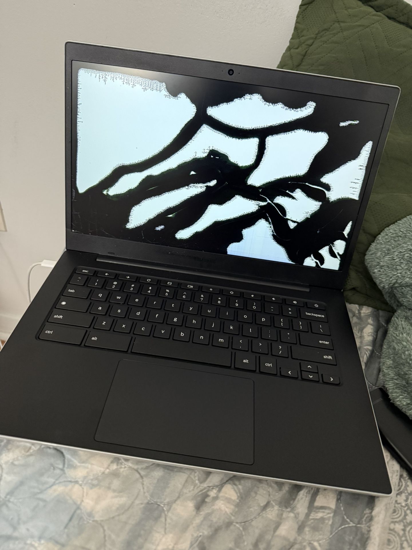 Samsung Chromebook (XE340XDA) 14" / Intel Celeron N4500 / (CRACKED) MR