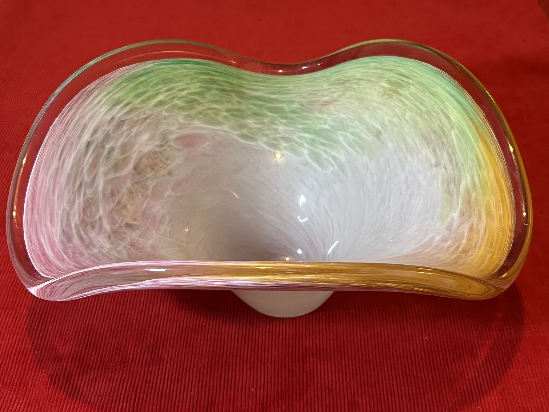 “Murano” Art Glass Multi-color Centerpiece !