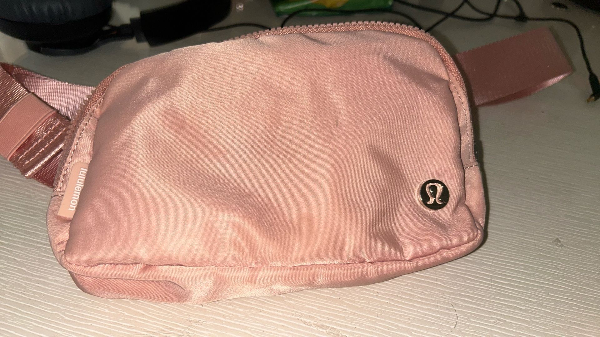 Lululemon Everywhere Belt Bag