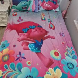 Trolls Full/ Twin Bedding Set