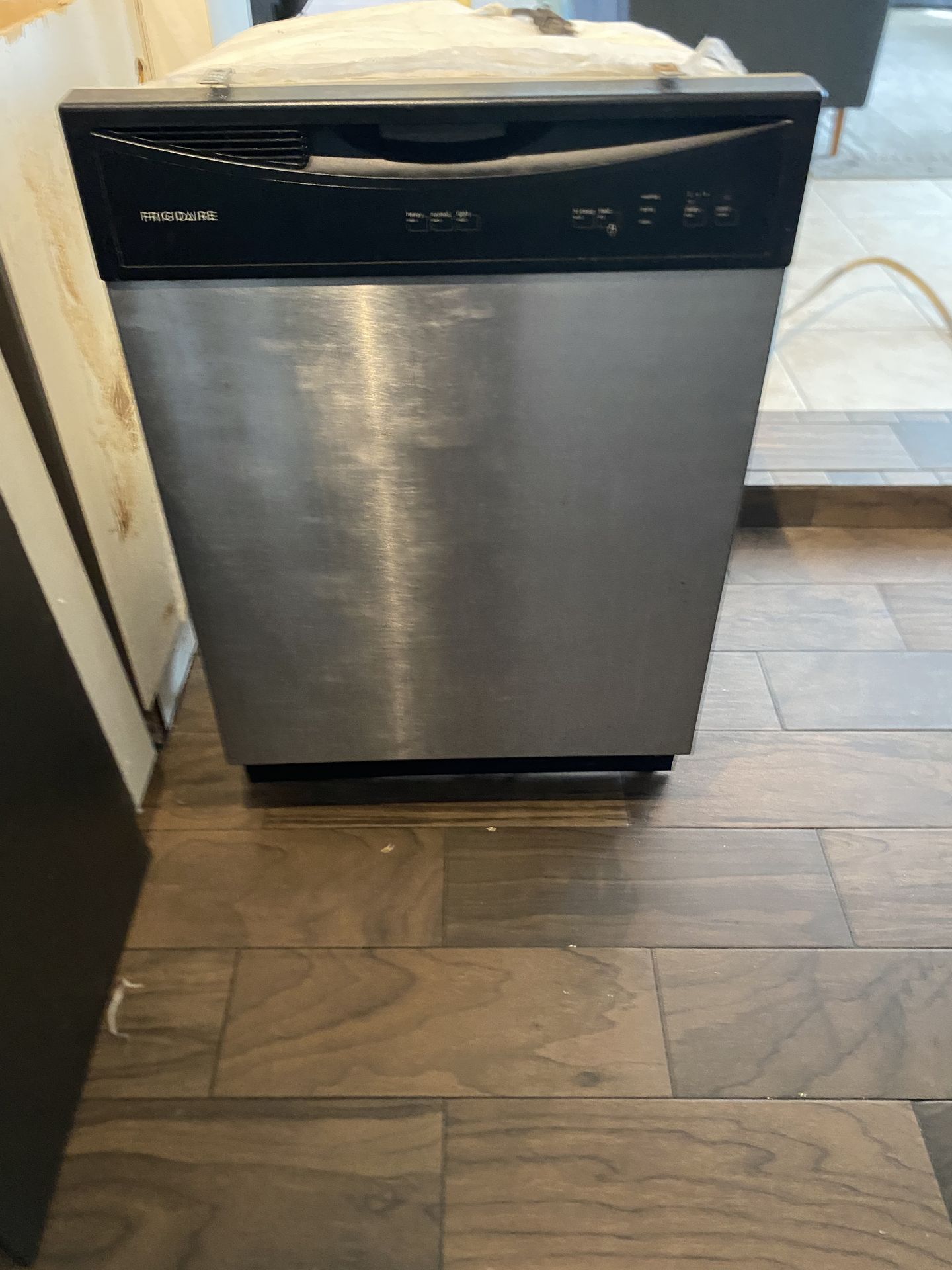 Frigidaire dishwasher