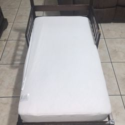Wooden Kids Bed With Mattress 