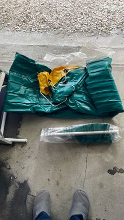 Rubber Raft Large With Pump And Paddles