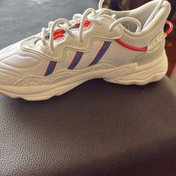 Adidas Onweego Size5.5