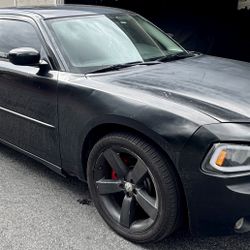 09 Dodge Charger R/T