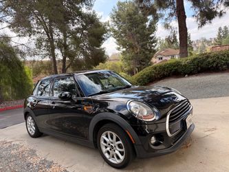 2017 Mini Cooper