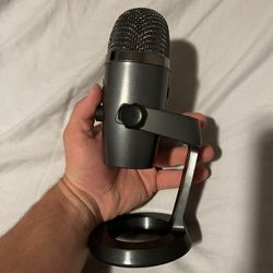 Blue Yeti Nano Microphone 