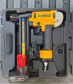 NEW DEWALT 18ga & NEW MILWAUKEE 4.0 M12