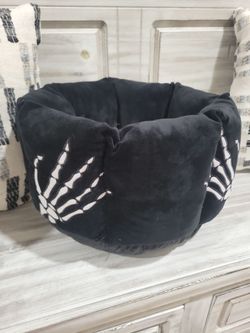 Small Dog bed