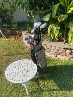Low Cost Gd. Cond. 16 Complete Golf Club Set W/ Bag