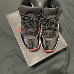 Air Jordan 11 Retro “Bred”