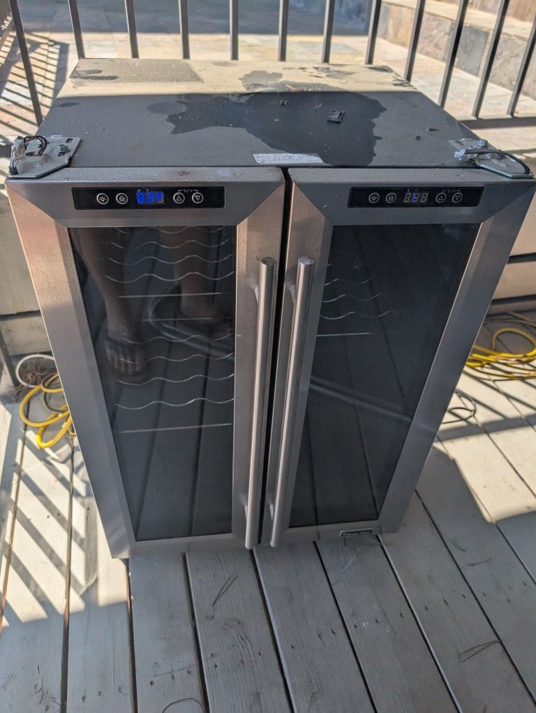 Magic Chef Mini Refrigerator