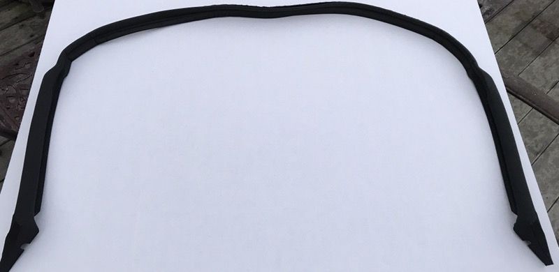 1996 Chevrolet Corvette Rear Roof Panel Weatherstrip